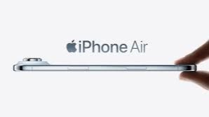 [ชตระกูล ศรีสวัสดิ์] iPhone รุ่นที่บางเฉียบเท่าที่เคยมีมา
iPhone Air มาพร้อมดีไซน์ตัวเครื่องใหม่หมดจด ทำให้ iPhone ในมุกนี้เป็นเครื่องที่บางที่สุดเท่าที่เคยมีมา