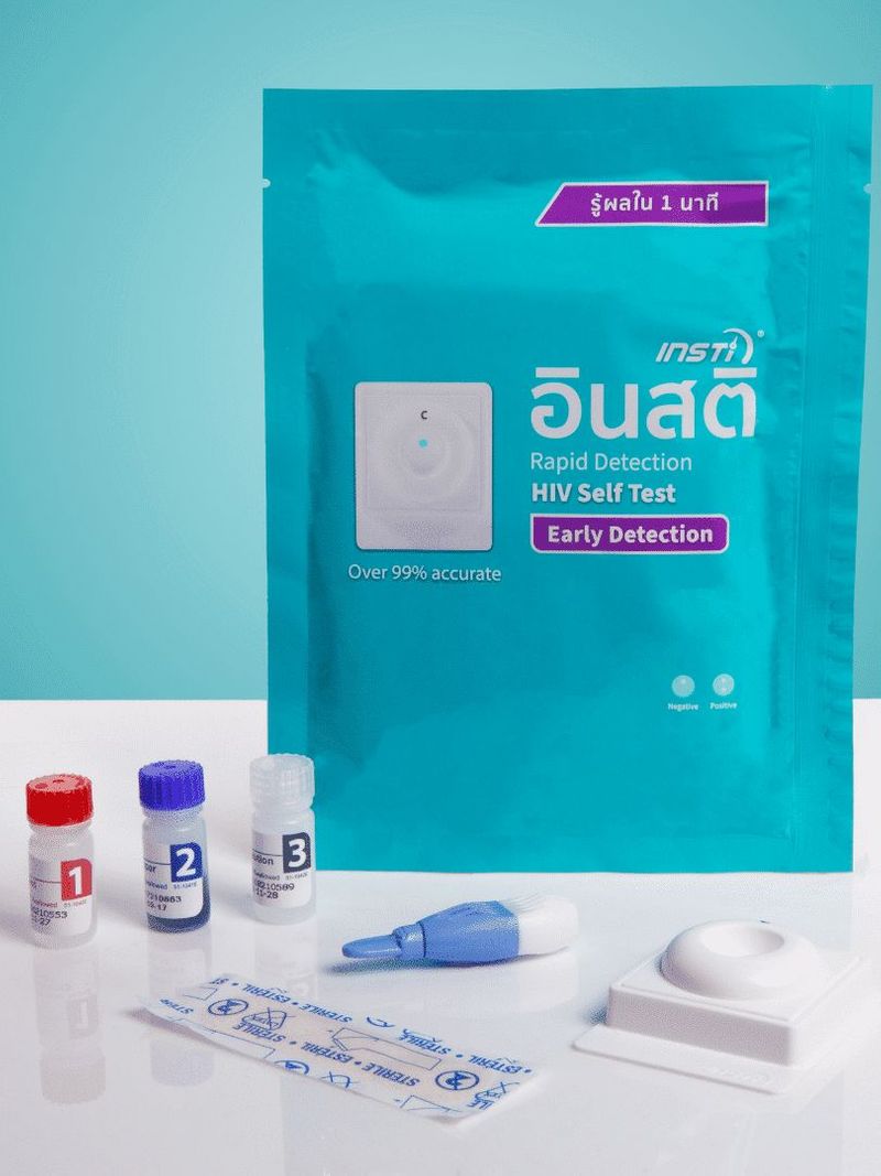 ชุดตรวจ HIV ด้วยตนเอง ตรวจเลือด ตรวจเอชไอวี รู้ผลทันทีใน 1 นาที