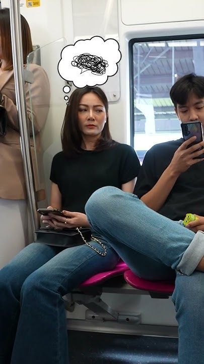 ขอความร่วมมือ ”ไม่นั่งไขว่ห้าง” ในขบวนรถไฟฟ้า