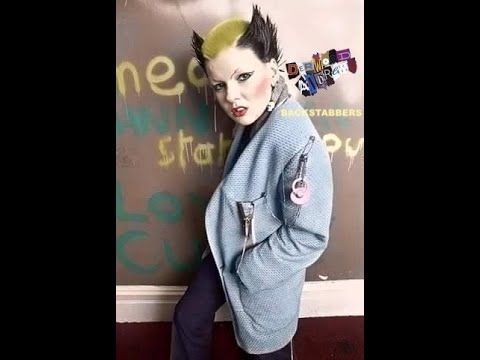 Soo Catwoman - Backstabbers