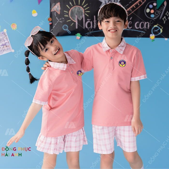 Mẫu Áo Đồng Phục Mầm Non Hồng Phối Kẻ