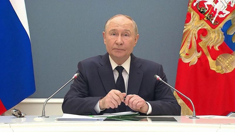 Верховный главнокомандующий провел тренировку стратегических ядерных сил России. Новости. Первый канал