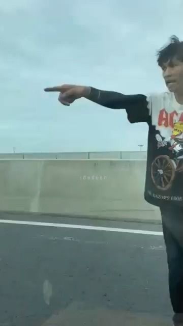 1.4M views · 48K reactions | ยาวๆ คลิปนี้ ทรงนี้ ยังไงก็เพลิน
----------------
”กล้องSCENE” เริ่มแค่ 990 ‼ 📷 Scene ผู้นำกล้องติดรถยนต์แบบ ”คาปาซิเตอร์”
📌หมดปัญหาแบตเสื่อม บวม ระเบิด
📌WIFI สำหรับเชื่อมต่อกับมือถือ 📌รับประกัน 18 เดือน 📌ศูนย์บริการติดตั้งฟรี 📌มีบริการติดตั้งนอกสถานที่
📌ความคมชัด ทั้งกลางวัน-กลางคืน สนใจ 👉https://m.me/hearonboard | เฮียขับรถ