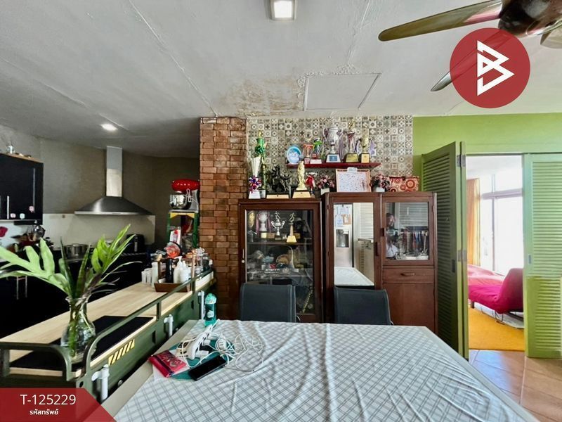 CHAYBOYZ 9 (@thebestproperty.bsky.social)