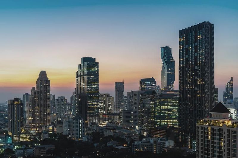 Industry insight / ท่องเที่ยวไทยฟื้นตัวดีขึ้นจากปี 2025 หนุนธุรกิจโรงแรมให้ขยายตัว แต่ยังมีแรงกดดันหลายด้านที่ต้องเผชิญ | SCBEIC