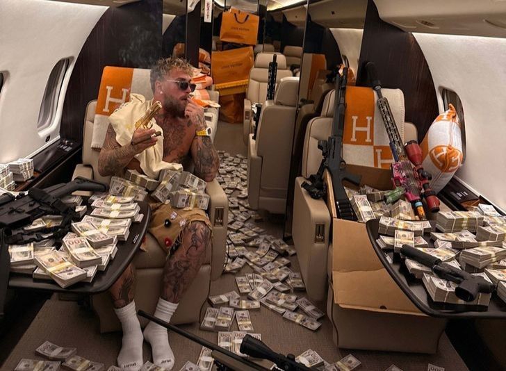 สรุปดราม่ามวยยักษ์: “เจค พอล” กรามหักส่งโรงพยาบาล หลังโดน “โจชัว” น็อกยก 6 พร้อมเผยรายได้สุดช็อก