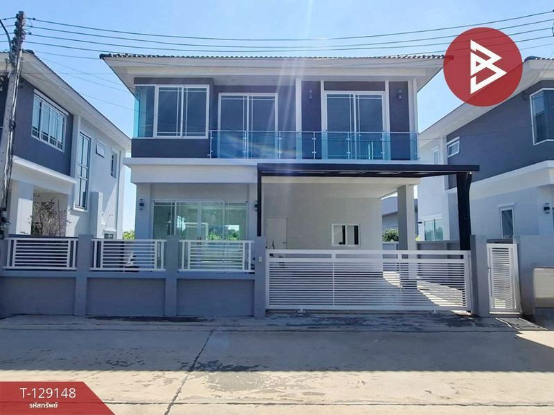 CHAYBOYZ 9 (@thebestproperty.bsky.social)