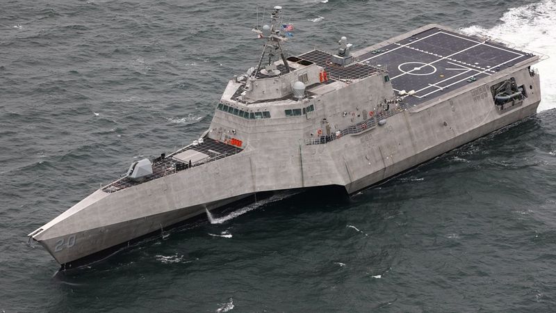 อานุภาพเรือรบ ยูเอสเอส ซินซินนาติ กองทัพสหรัฐ เทียบท่าเรือเรียม กัมพูชา