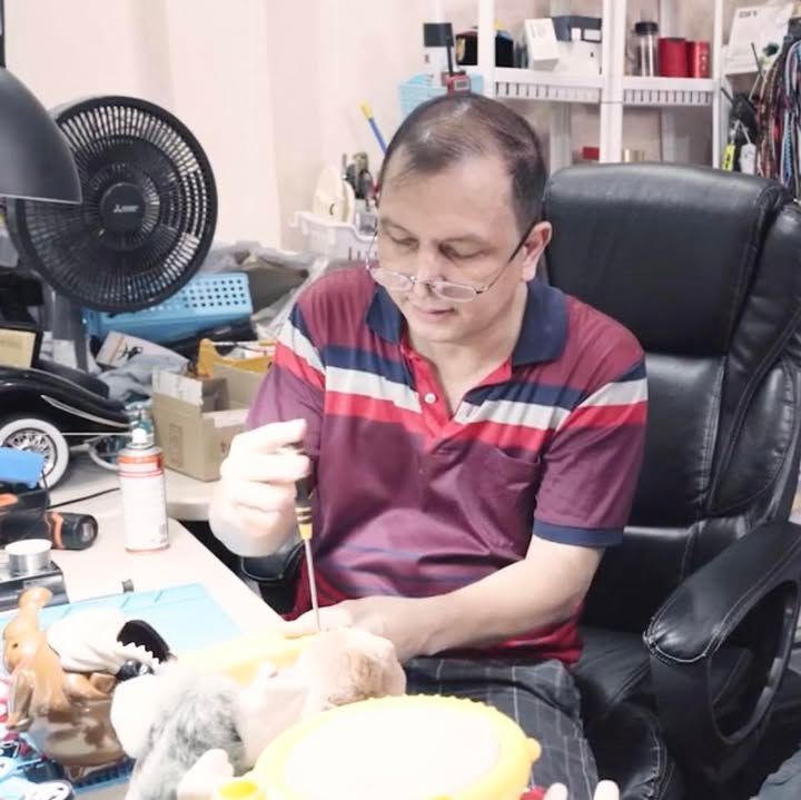 โรงเรียนสอนซ่อมของเล่น ออนไลน์