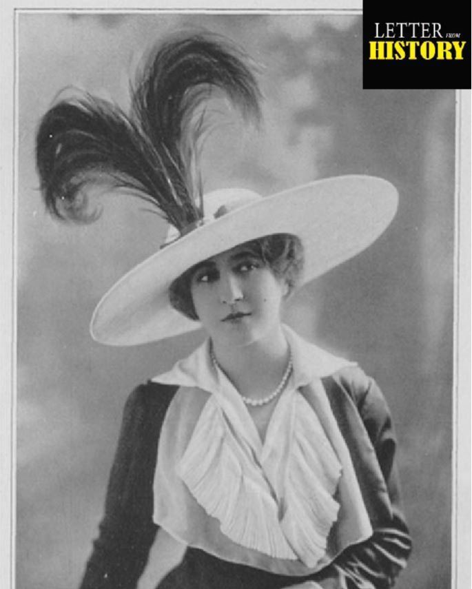 [Letter From History] ชาแนล (CHANEL) ค.ศ.1910
แบรนด์ที่เริ่มจากการทำหมวก