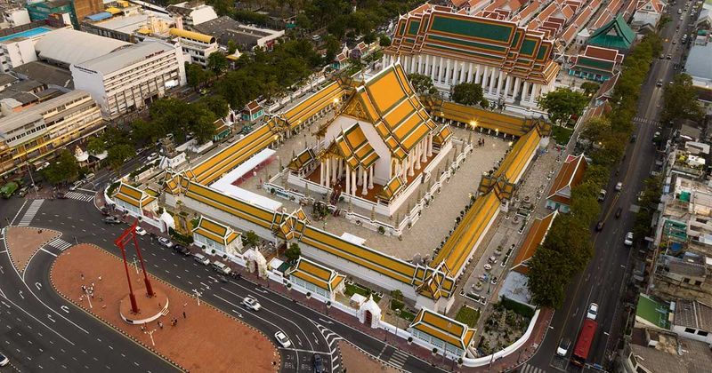 ตามรอยแรกสร้างพระนคร ตามหาศูนย์กลางจักรวาล สะดือเมือง กรุงเทพฯ - SARAKADEE LITE