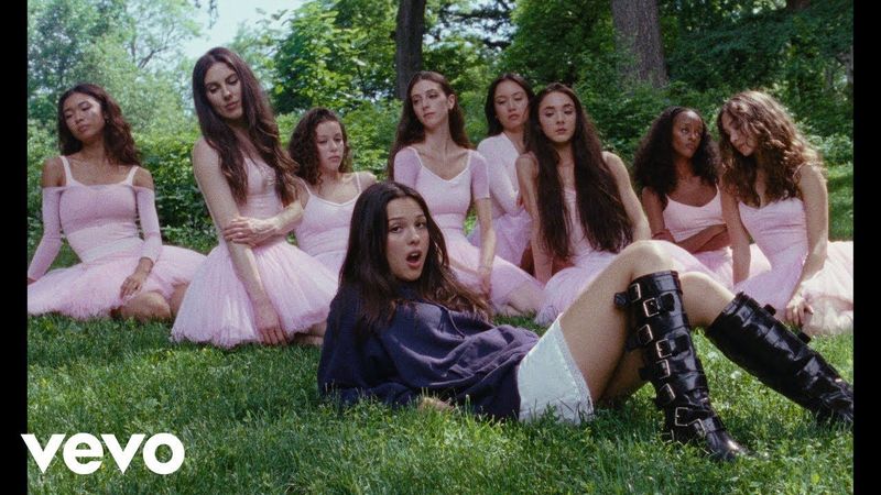 Olivia Rodrigo - stupid song (Official Music Video)