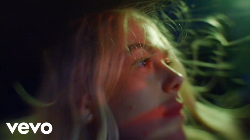 Phoebe Bridgers - I Can’t Wait (Official Video)